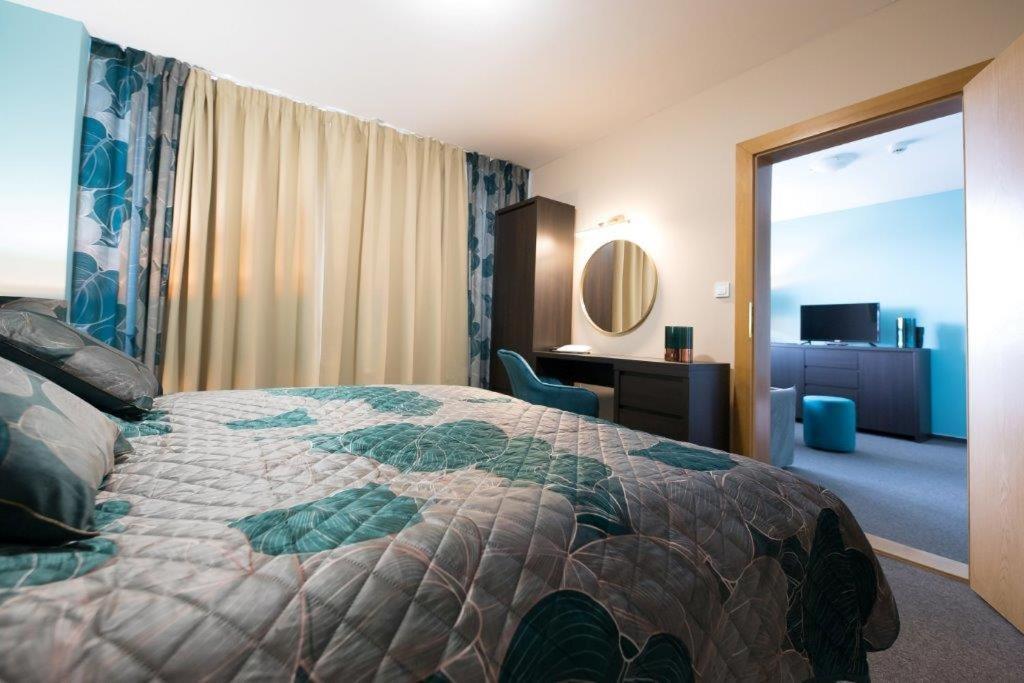 Hotel Zlaty Byk Rimavska Sobota Εξωτερικό φωτογραφία