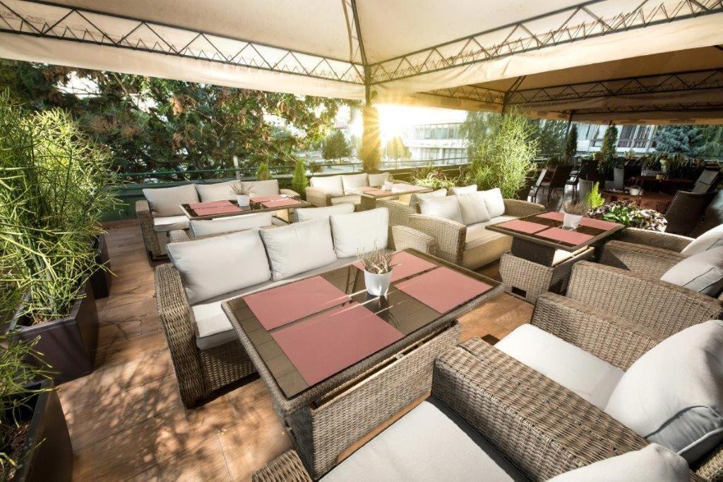 Hotel Zlaty Byk Rimavska Sobota Εξωτερικό φωτογραφία