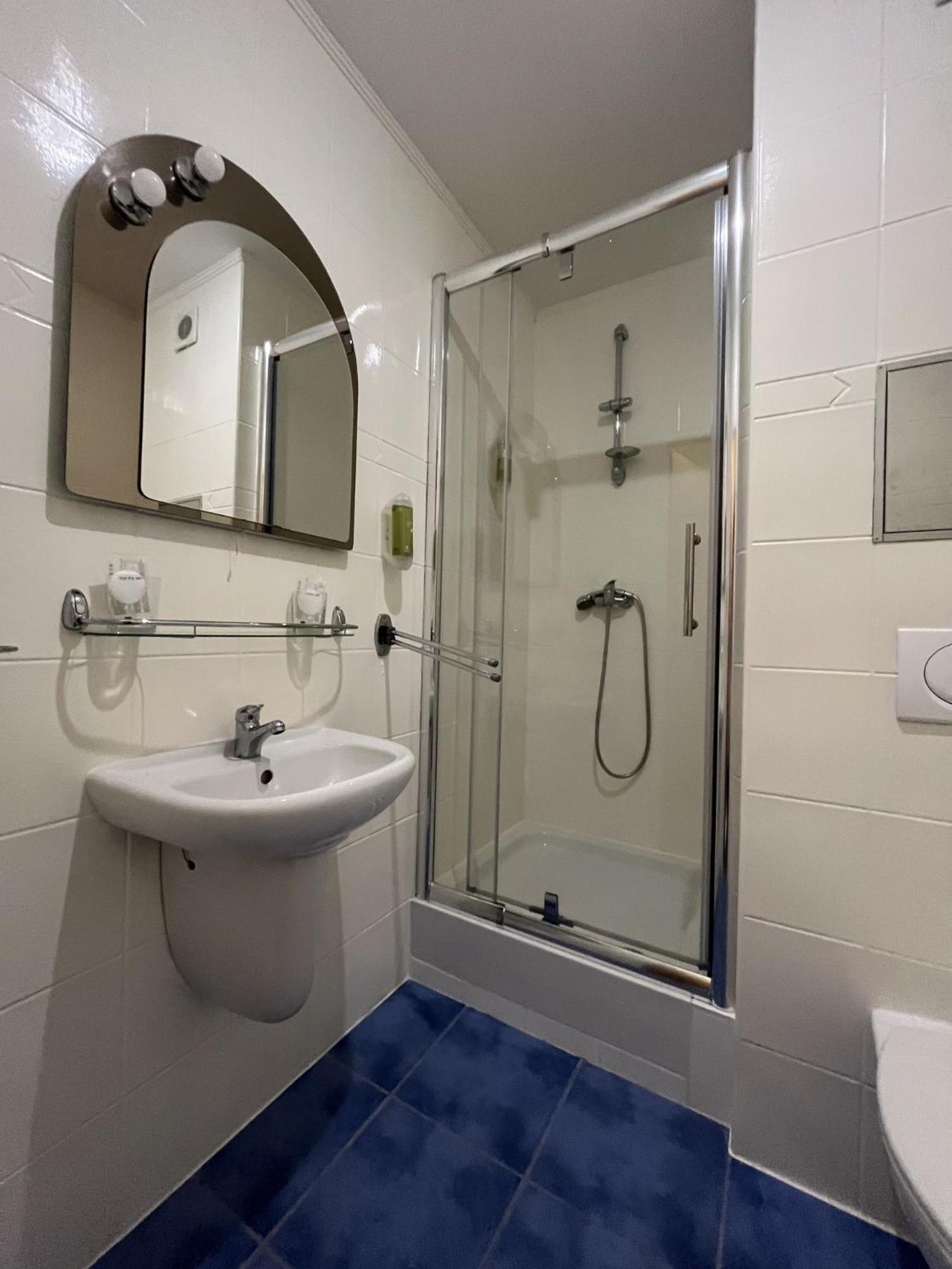 Hotel Zlaty Byk Rimavska Sobota Εξωτερικό φωτογραφία